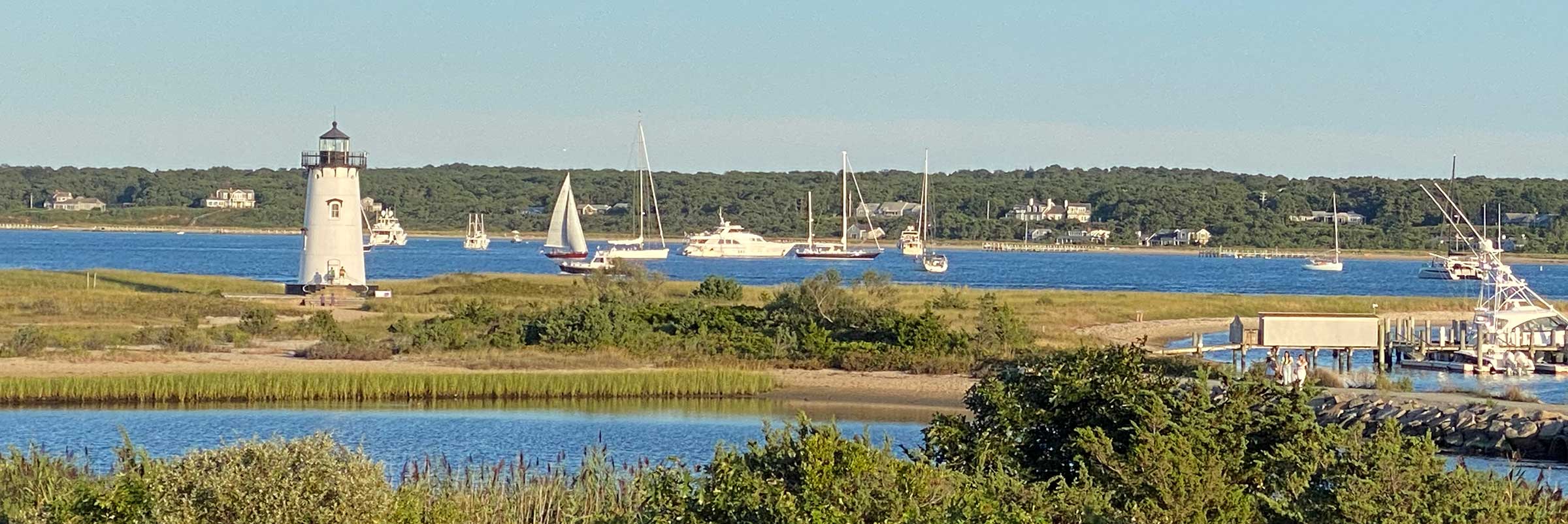 Marthas-Vineyard-Retreat-the-Red-Shutters
