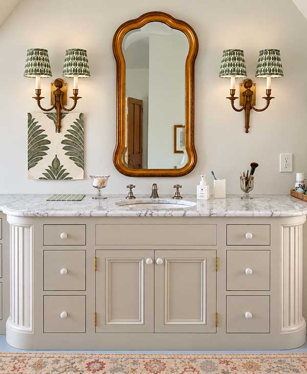 Choosing Wallpaper for Marthas Vineyard Home
